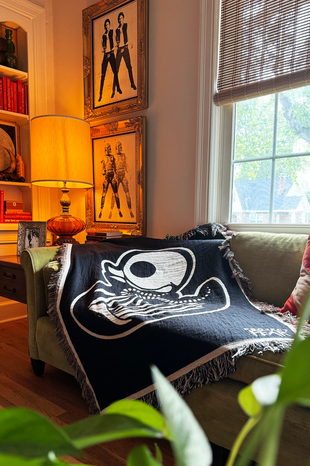 BLANKET - SKELETON DUCKIE - LIMITED EDITION