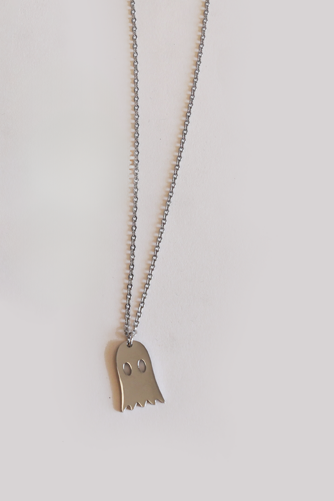 GHOSTIE NECKLACE