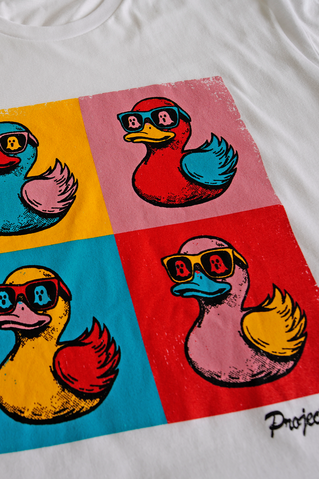 SUMMER FUN - T-SHIRT - WHITE