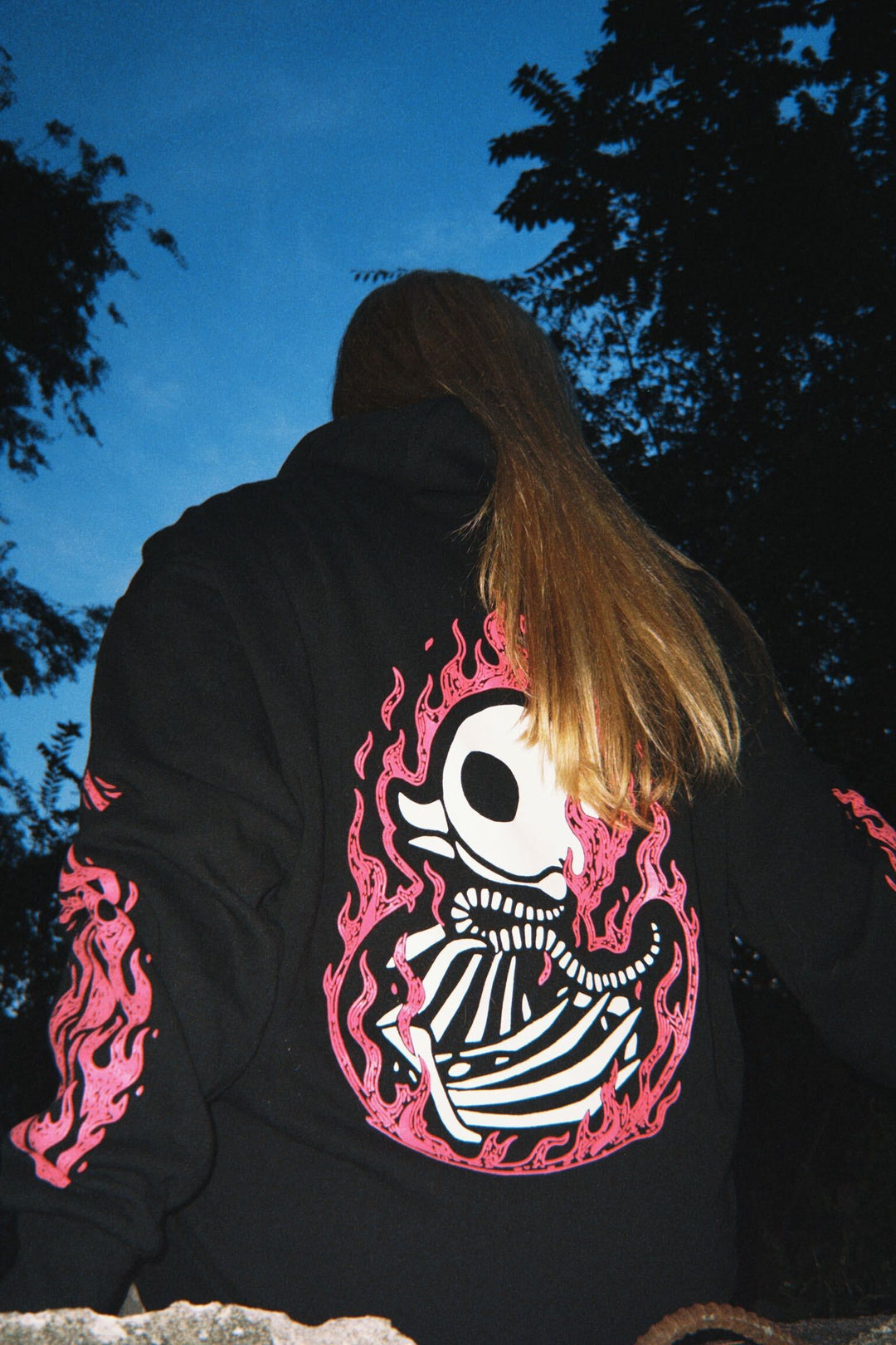 HOODIE - DUCKIE INFERNO - BLACK